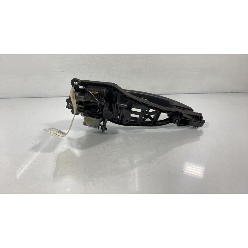Poignee porte avant droit OPEL CORSA D Photo n°3