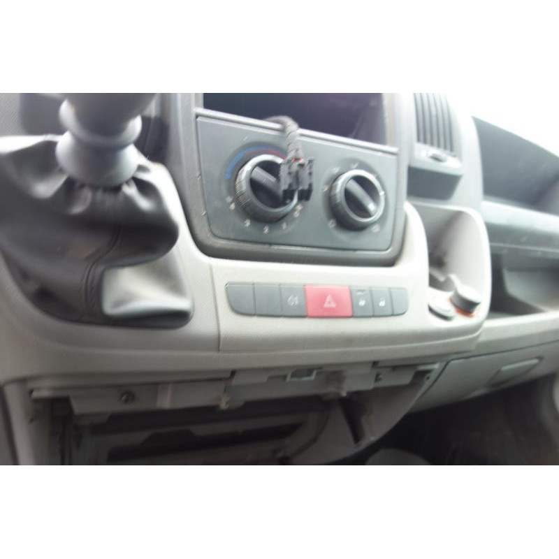 Etrier arriere droit (freinage) CITROEN JUMPER 3 Photo n°9