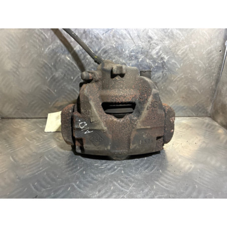 Etrier avant droit (freinage) RENAULT R25 Photo n°1