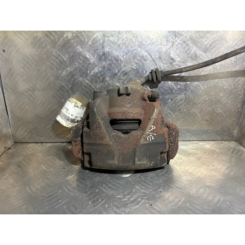 Etrier avant gauche (freinage) RENAULT R25 Photo n°2