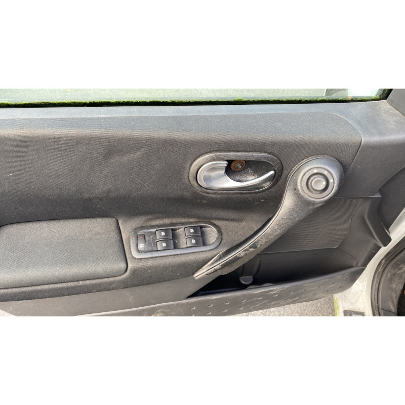 Compresseur clim RENAULT MEGANE 2 Photo n°14