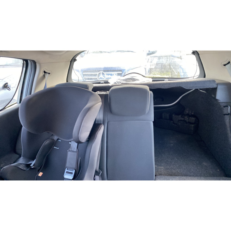Compresseur clim RENAULT MEGANE 2 Photo n°16