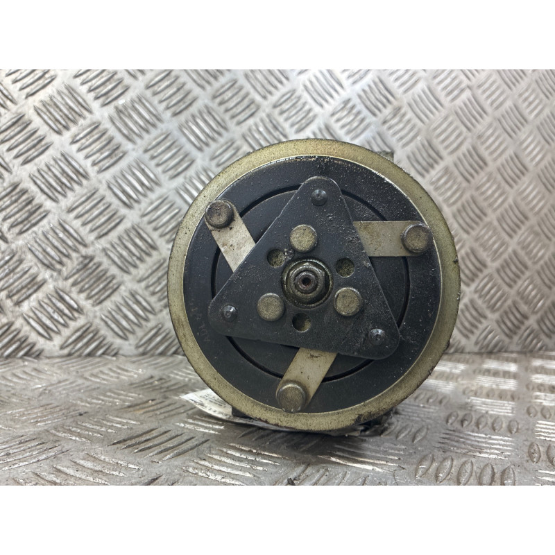 Compresseur clim CITROEN XSARA PICASSO Photo n°4