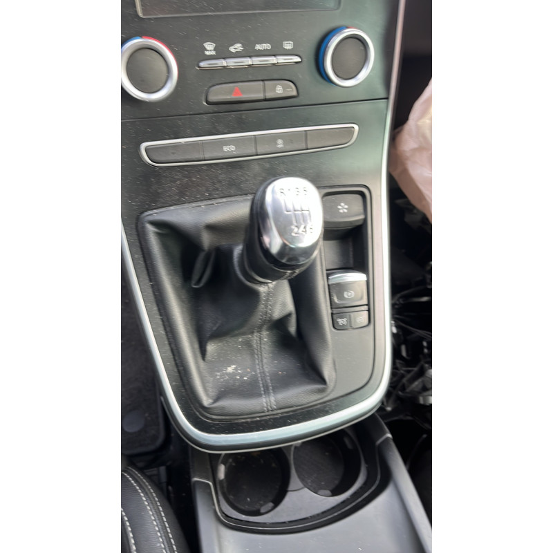 Compresseur clim RENAULT SCENIC 4 Photo n°13