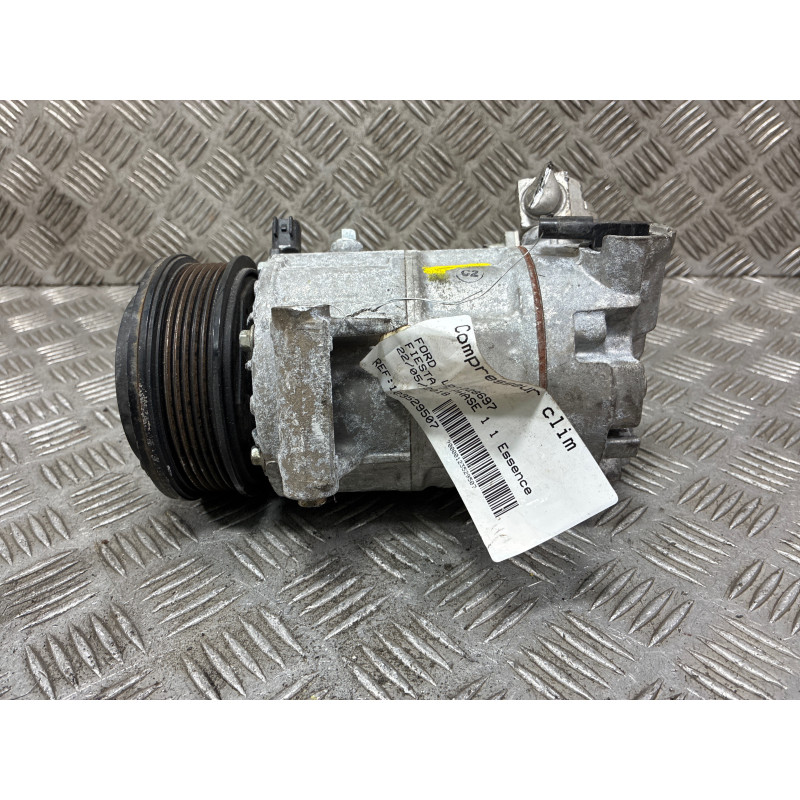 Compresseur clim FORD FIESTA 7 Photo n°6