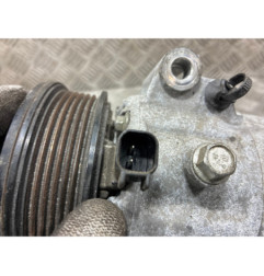 Compresseur clim FORD FIESTA 7