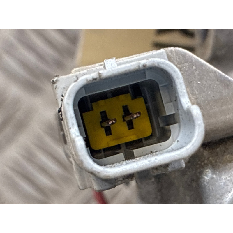 Compresseur clim RENAULT KANGOO 2 Photo n°2