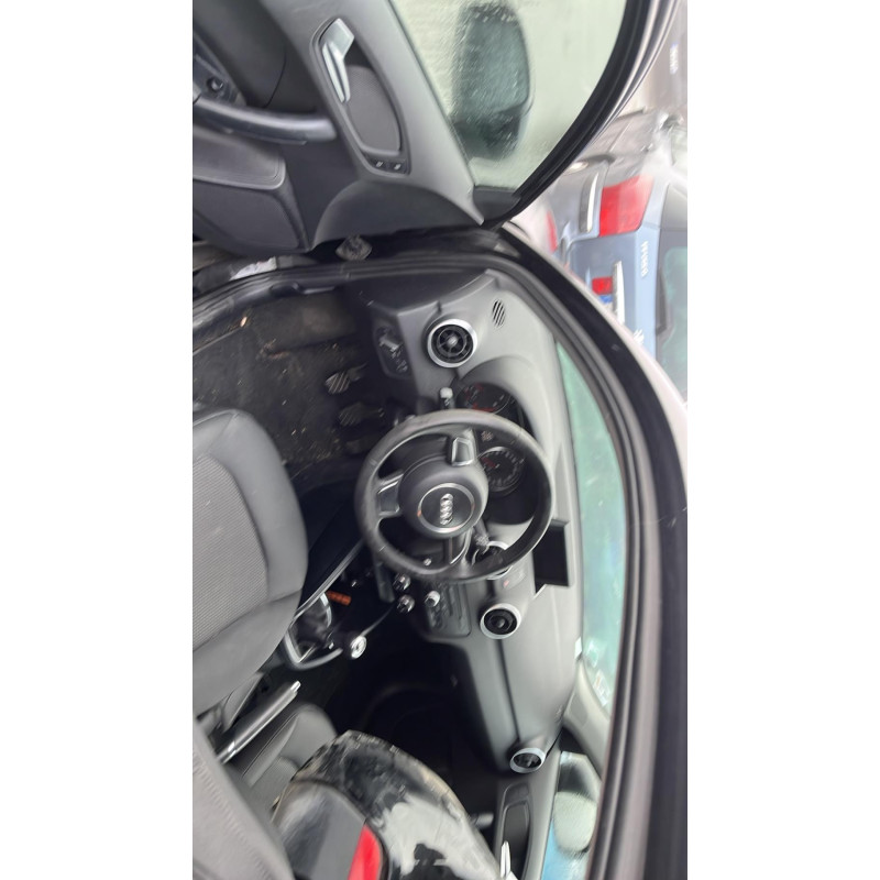 Compresseur clim AUDI A1 1 Photo n°4