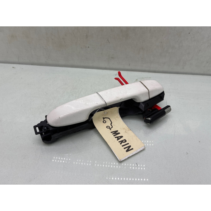 Poignee porte arriere droit TOYOTA YARIS 3 Photo n°4