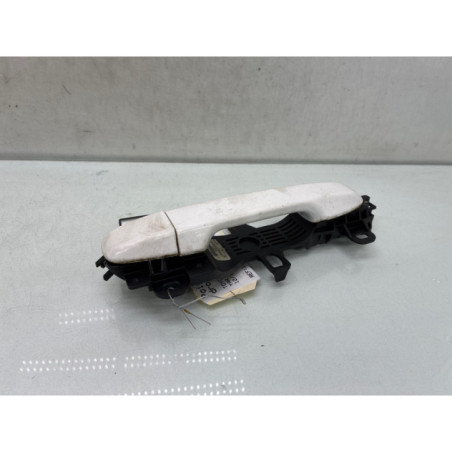 Poignee porte avant droit TOYOTA YARIS 3 Photo n°1
