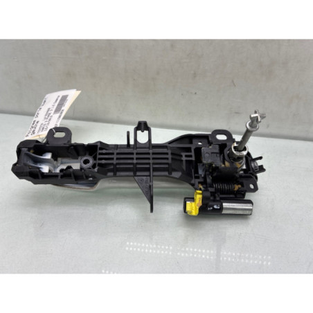 Poignee porte avant gauche TOYOTA YARIS 3