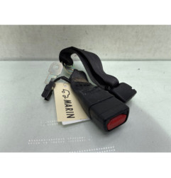 Attache ceinture arriere droit TOYOTA YARIS 3 Photo n°1