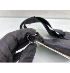 Attache ceinture arriere droit TOYOTA YARIS 3