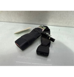 Attache ceinture arriere droit TOYOTA YARIS 3