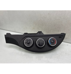 Commande chauffage TOYOTA YARIS 3