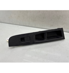 Interrupteur de leve vitre avant droit TOYOTA YARIS 3