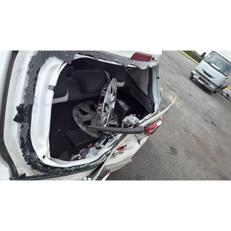Interrupteur de leve vitre avant droit TOYOTA YARIS 3 Photo n°18