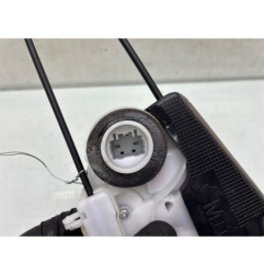 Serrure arriere droit TOYOTA YARIS 3