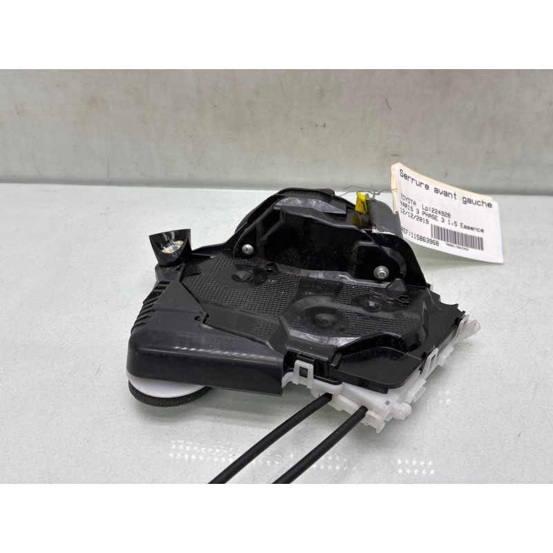 Serrure avant gauche TOYOTA YARIS 3 Photo n°2