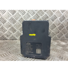 Bloc ABS (freins anti-blocage) TOYOTA YARIS 3
