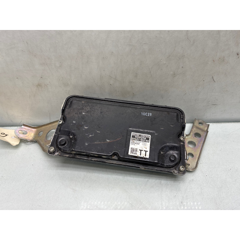 Calculateur moteur TOYOTA YARIS 3 Photo n°4