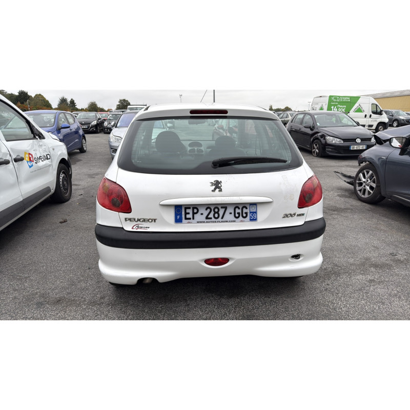 Pompe de direction PEUGEOT 206 Photo n°8
