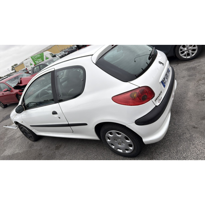 Pompe de direction PEUGEOT 206 Photo n°10