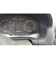 Pompe de direction VOLKSWAGEN GOLF 4