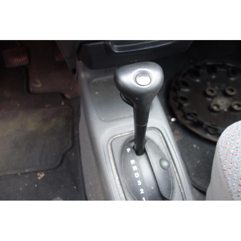Pompe de direction OPEL CORSA B Photo n°11