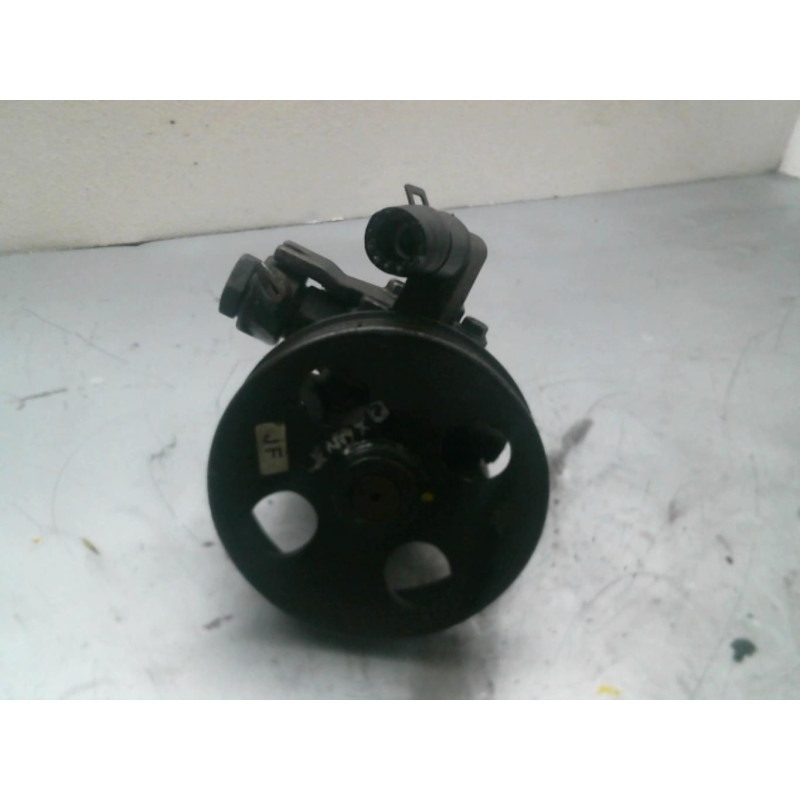 Pompe de direction KIA SPORTAGE 2 Photo n°2