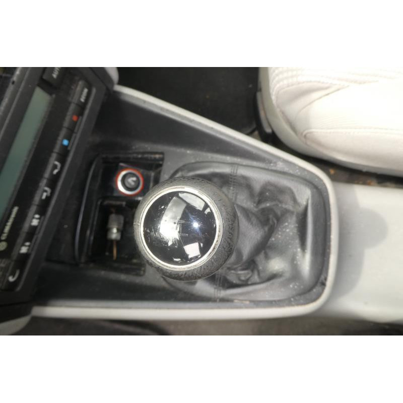 Pompe de direction VOLKSWAGEN GOLF 4 Photo n°3