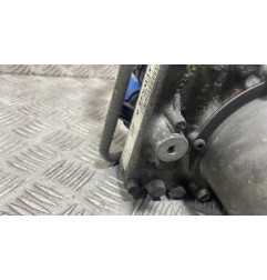 Pompe de direction RENAULT LAGUNA 3 Photo n°1