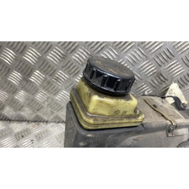 Pompe de direction RENAULT LAGUNA 3 Photo n°3