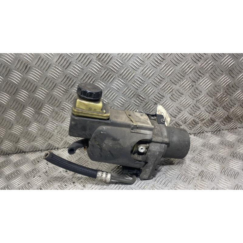 Pompe de direction RENAULT LAGUNA 3 Photo n°5