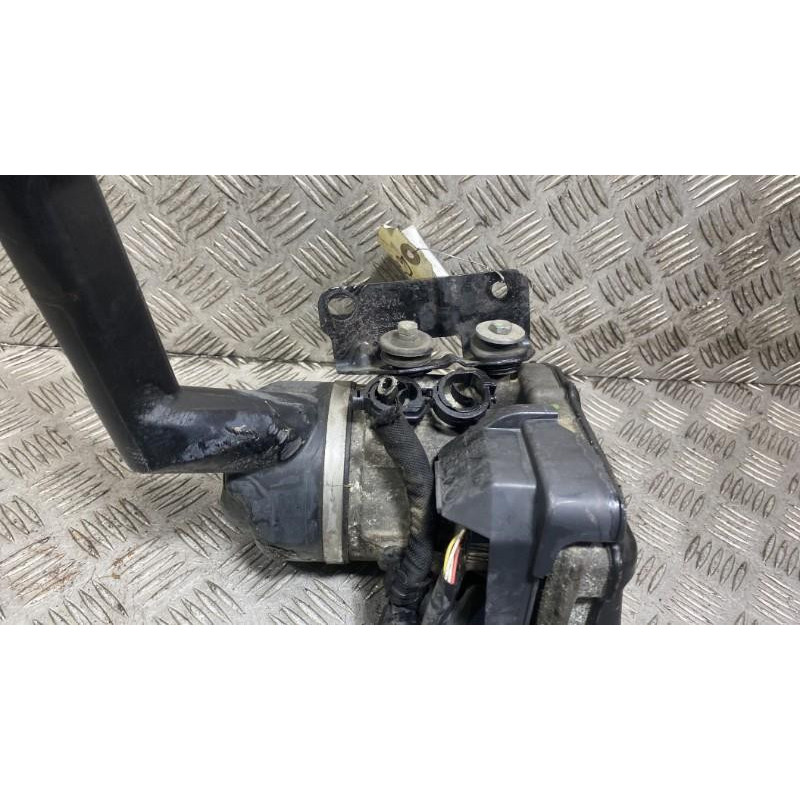 Pompe de direction PEUGEOT 308 1 Photo n°4