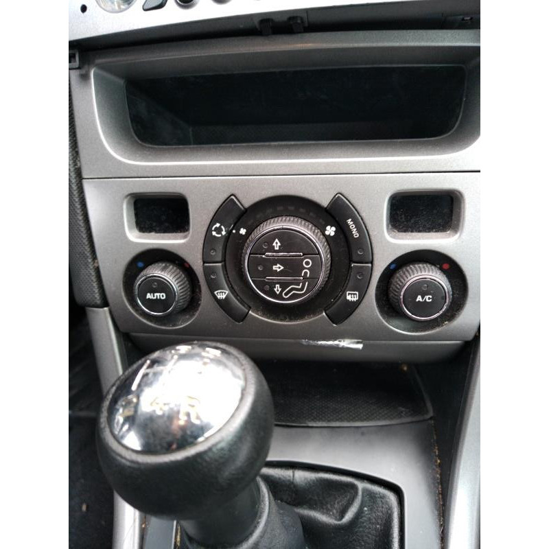 Pompe de direction PEUGEOT 308 1 Photo n°8