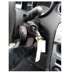 Pompe de direction PEUGEOT 308 1