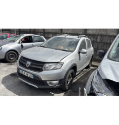 Vitre avant gauche DACIA SANDERO 2
