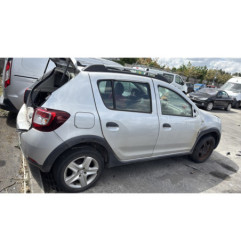 Vitre avant gauche DACIA SANDERO 2