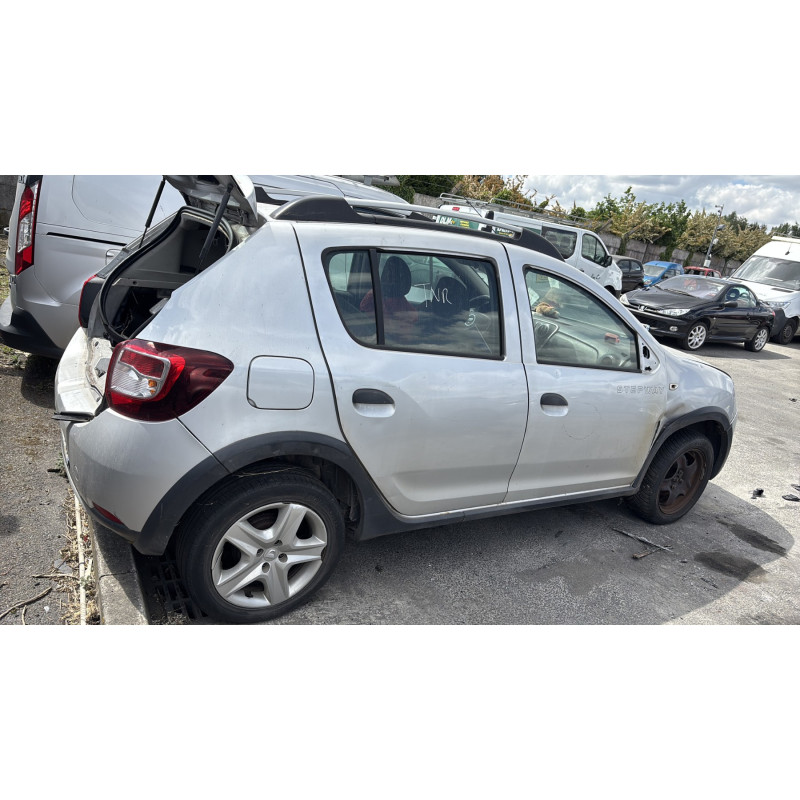 Vitre avant gauche DACIA SANDERO 2 Photo n°12