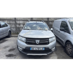 Vitre avant gauche DACIA SANDERO 2
