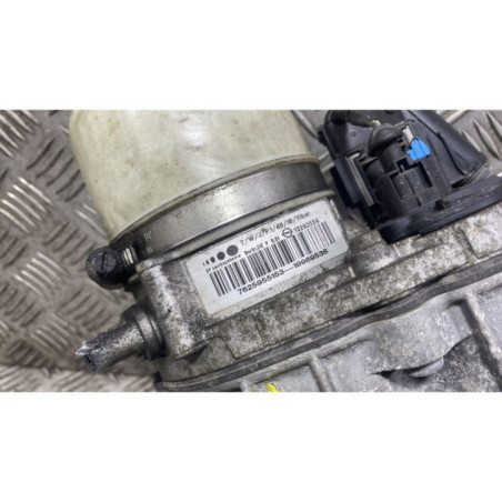 Pompe de direction OPEL ZAFIRA B