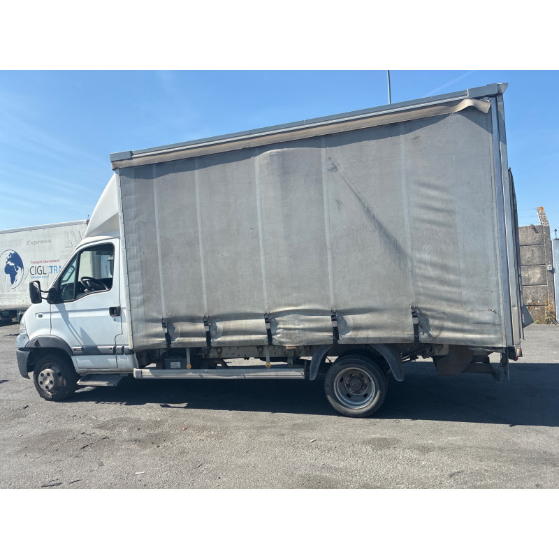 RENAULT MASCOTT 110 3.0 DCI - 16V TURBO Photo n°12