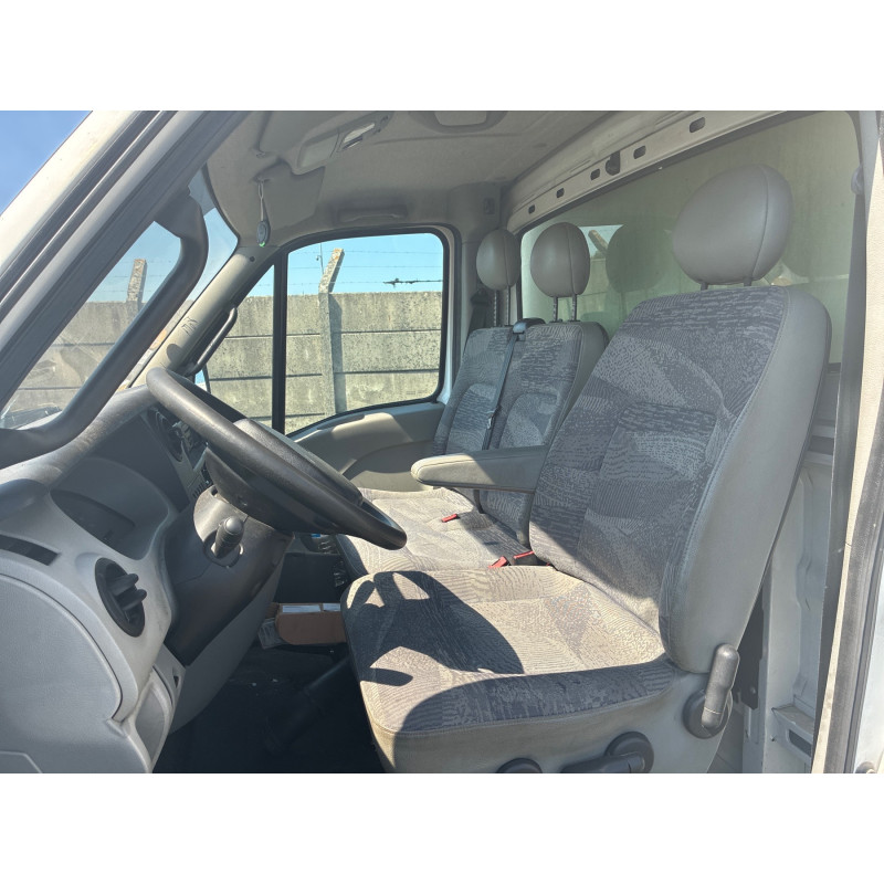 RENAULT MASCOTT 110 3.0 DCI - 16V TURBO Photo n°27