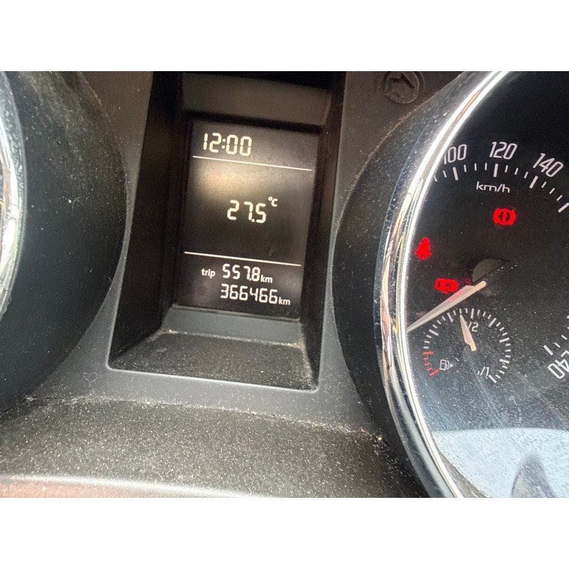 SKODA YETI PHASE 1 2.0 TDI - 16V TURBO Photo n°7