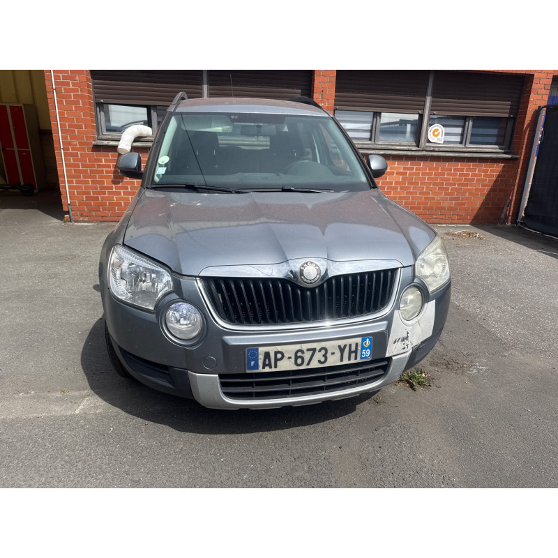 SKODA YETI PHASE 1 2.0 TDI - 16V TURBO Photo n°14