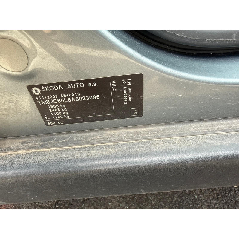 SKODA YETI PHASE 1 2.0 TDI - 16V TURBO Photo n°17