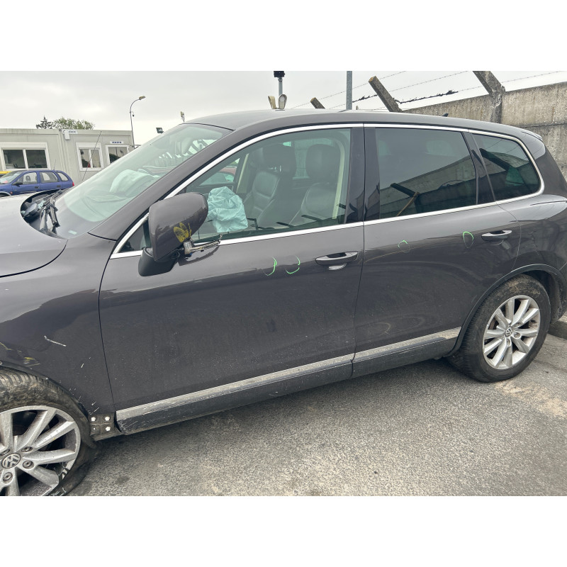VOLKSWAGEN TOUAREG 2 PHASE 1 3.0 TDI - 24V V6 TURBO 4 MOTION 4X4 Photo n°4