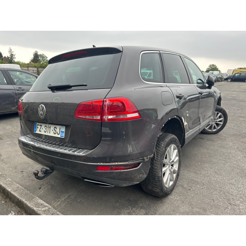 VOLKSWAGEN TOUAREG 2 PHASE 1 3.0 TDI - 24V V6 TURBO 4 MOTION 4X4 Photo n°7