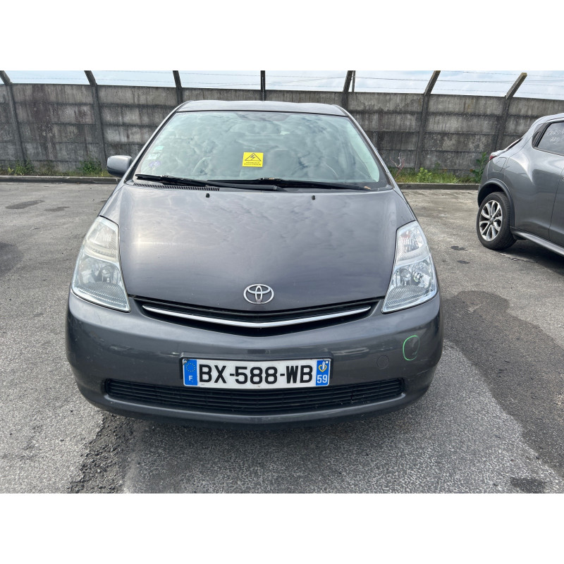 TOYOTA PRIUS 2 1.5i - 16V HYBRID Photo n°10